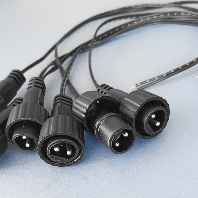 موصل LED ثنائي السن مع سلك توص - مراجعة Outdoor Lighting Connectors وسعره